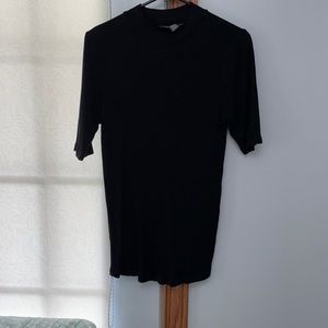 Pea in the Pod Black Mock Neck Blouse